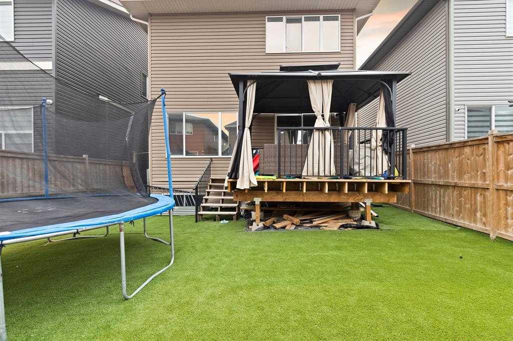143 Saddlestone Park Property Photo 26