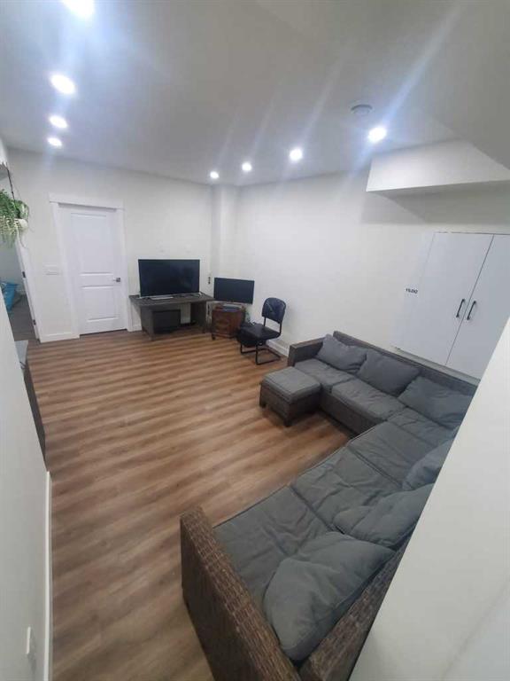 143 Saddlestone Park Property Photo 30