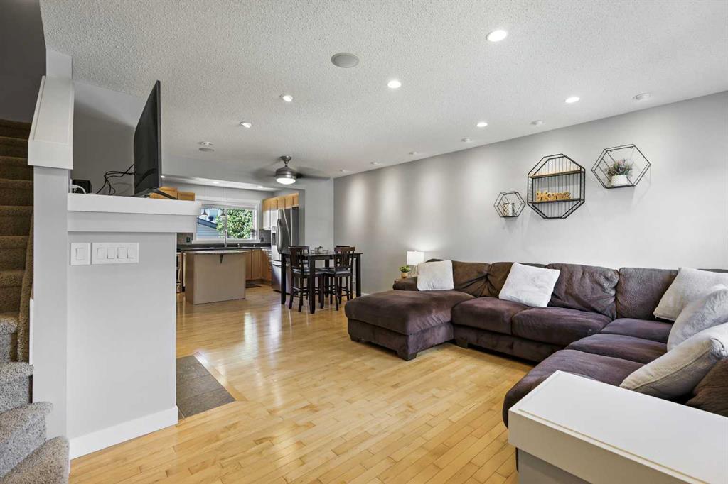 44 Elgin Bay Property Photo 4