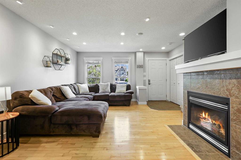 44 Elgin Bay Property Photo 8