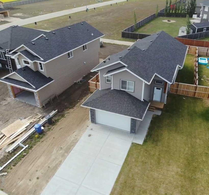 9464 92 Street Property Photo 1