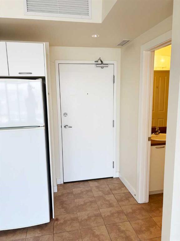 3830 Brentwood Road 211 Property Photo 5