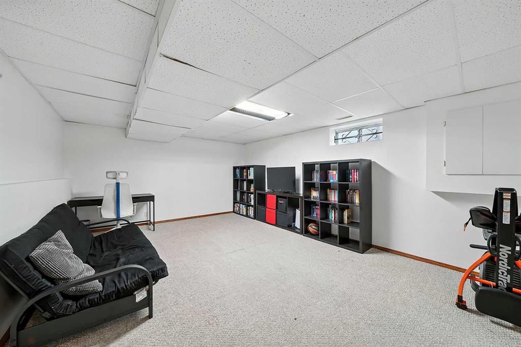 7 Wilson Close Property Photo 25