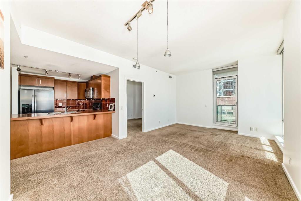 1410 1 Street 305 Property Photo 17