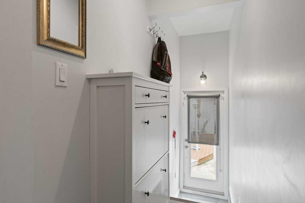 235 Allan Crescent Property Photo 13