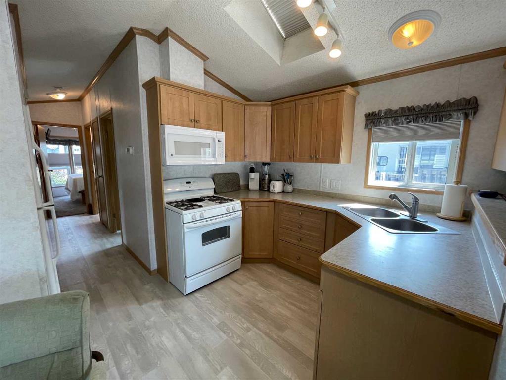 62 Cormorant Crescent Property Photo 4