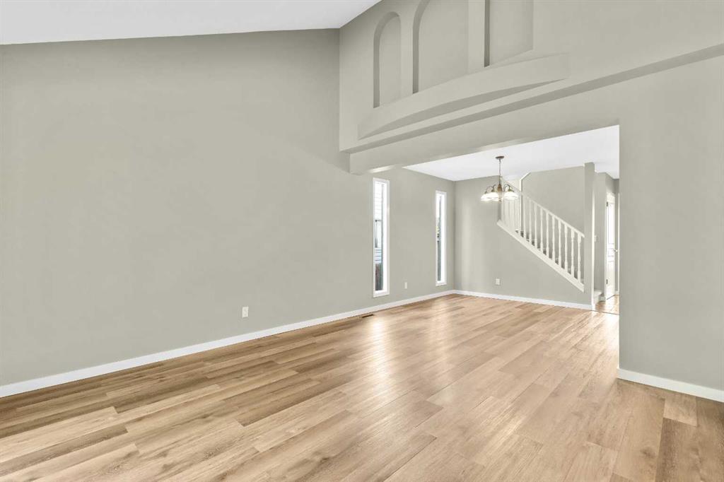 40 Gleneagle Place Property Photo 2