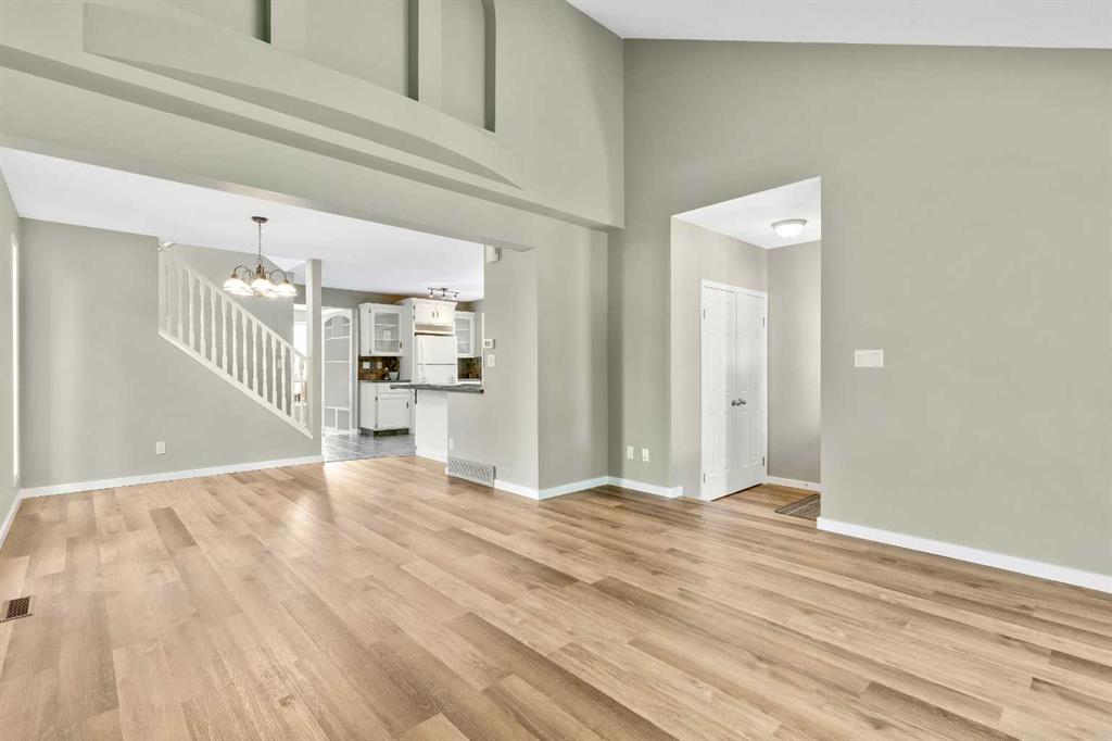 40 Gleneagle Place Property Photo 4