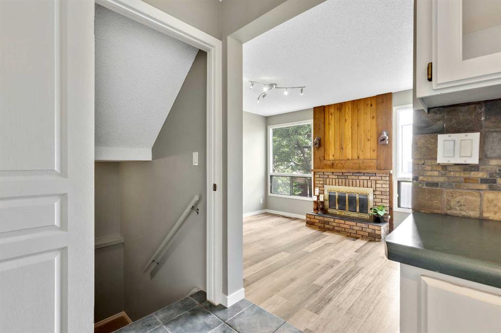 40 Gleneagle Place Property Photo 12
