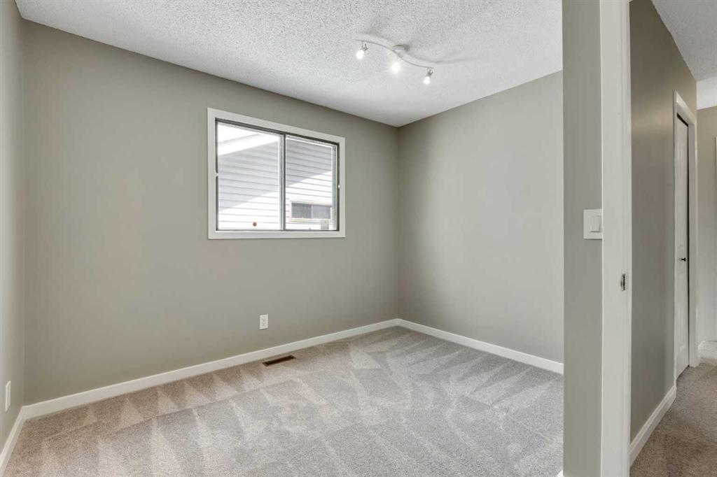 40 Gleneagle Place Property Photo 21