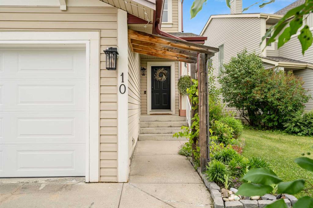 10 Copperfield Close Property Photo 2