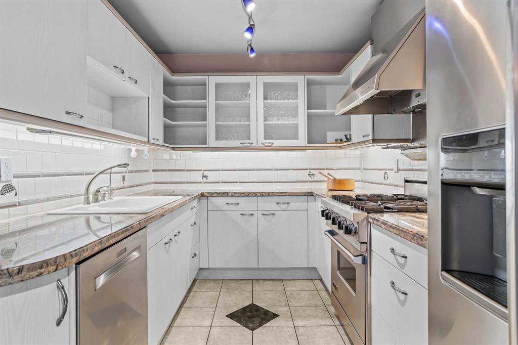 404 Wolf Street 306 Property Photo 17