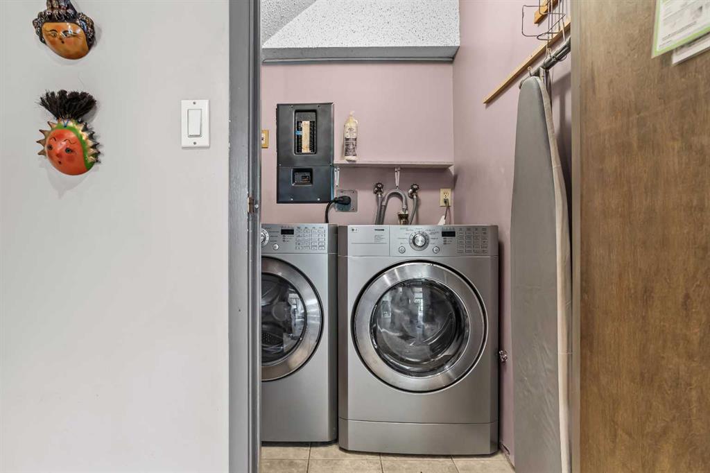 404 Wolf Street 306 Property Photo 23