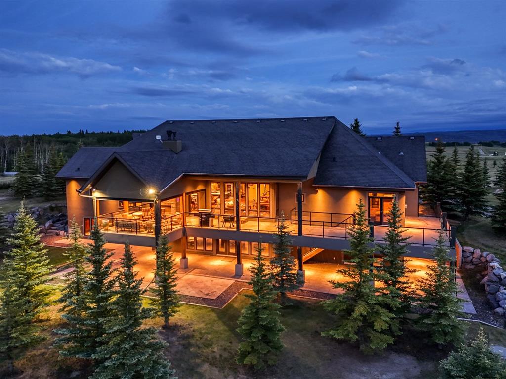 264390 Forestry Trunk Road Property Photo 2