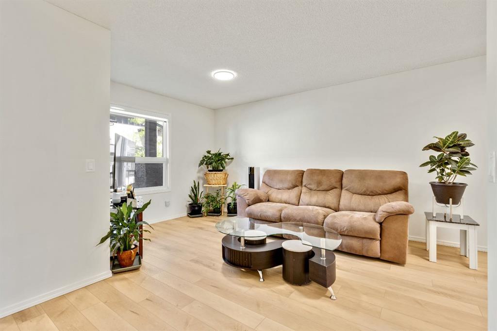 30 Eversyde Common Property Photo 4