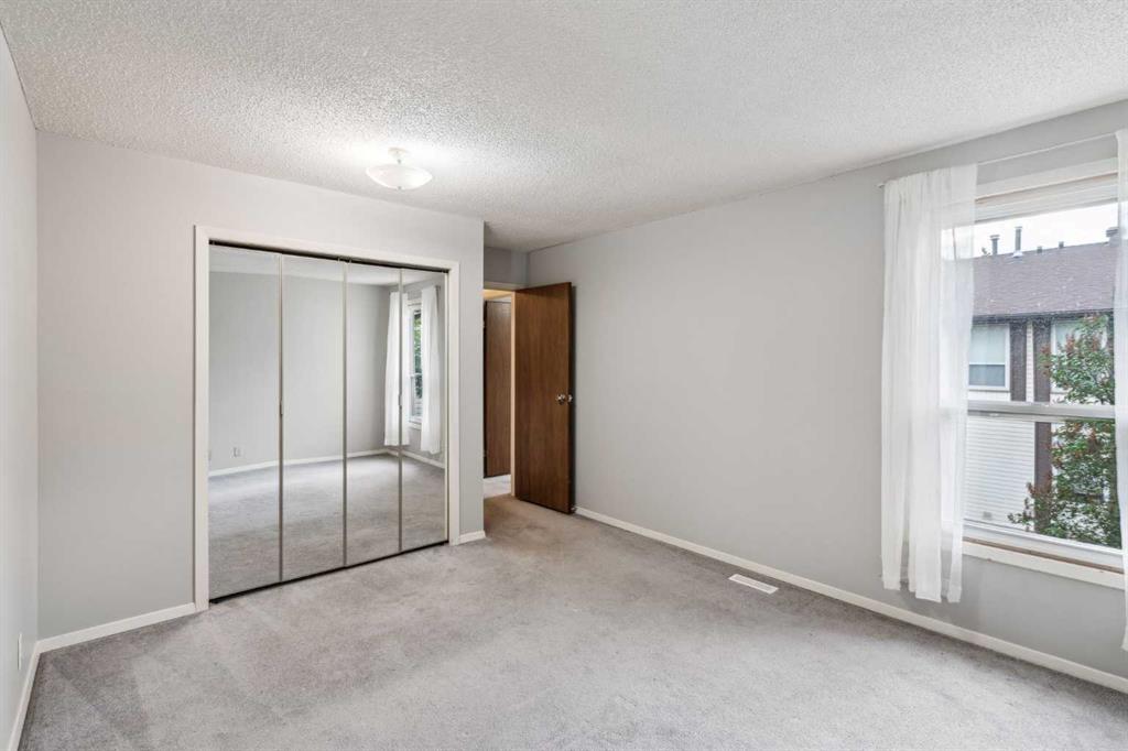 3200 60 Street 11 Property Photo 16