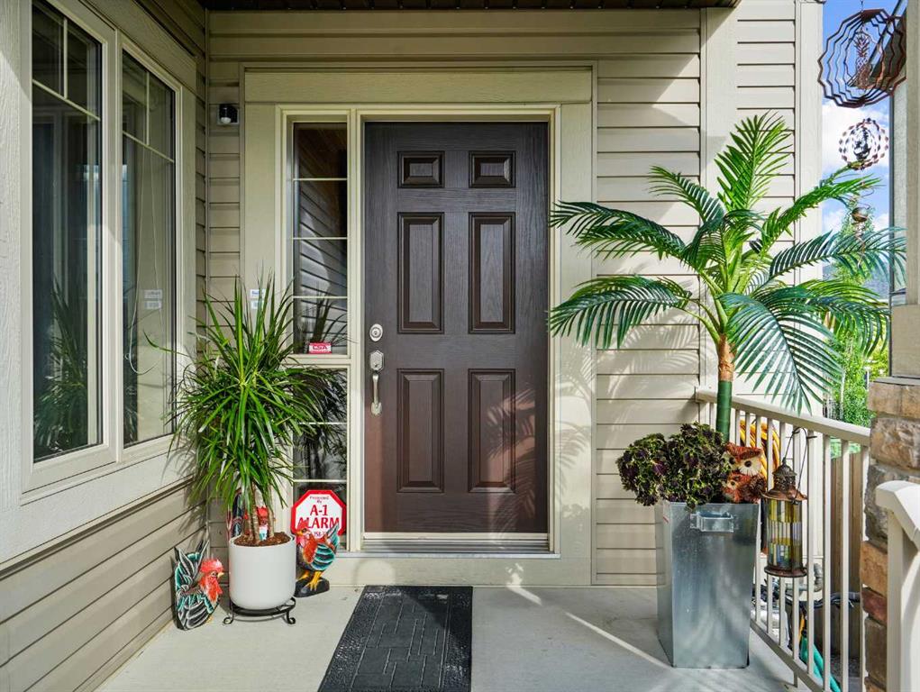 248 Aspenmere Close Property Photo 3