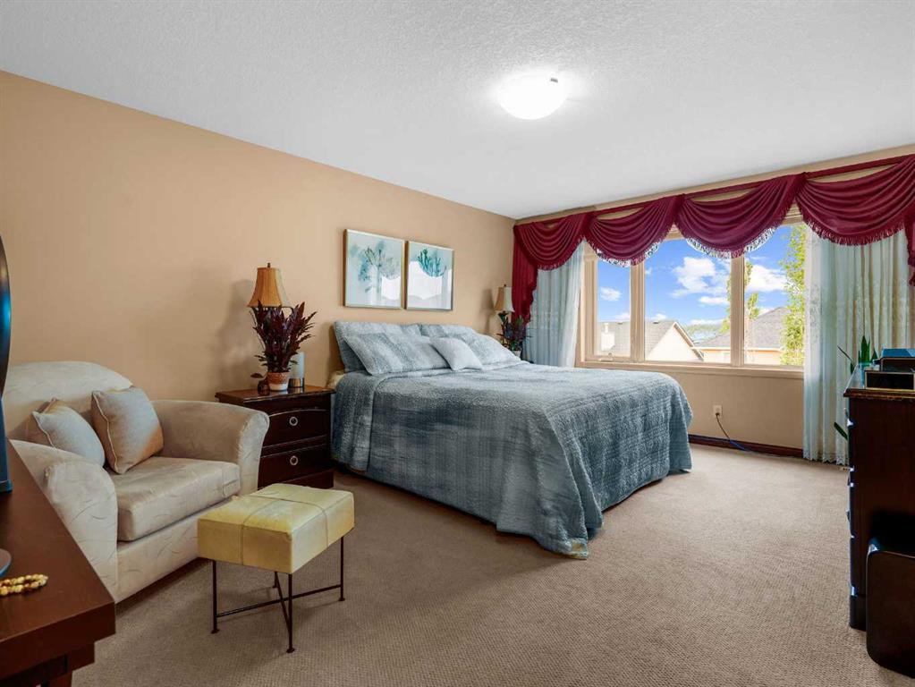 248 Aspenmere Close Property Photo 20