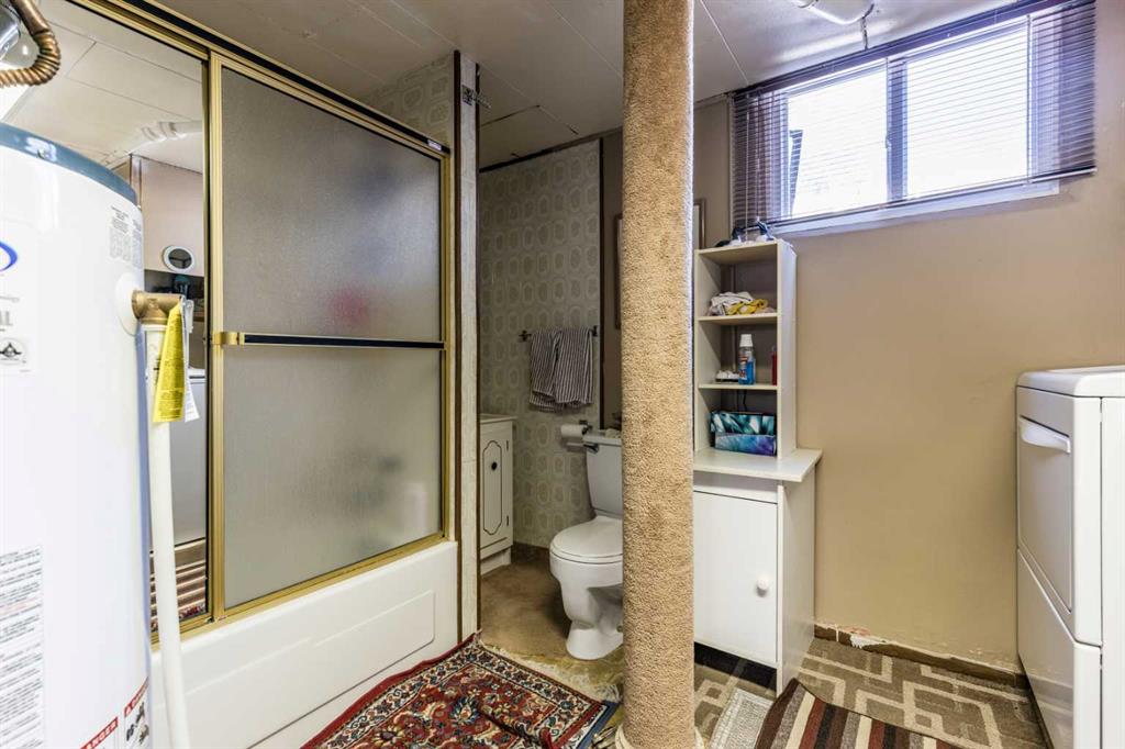 202 7 Street Property Photo 29