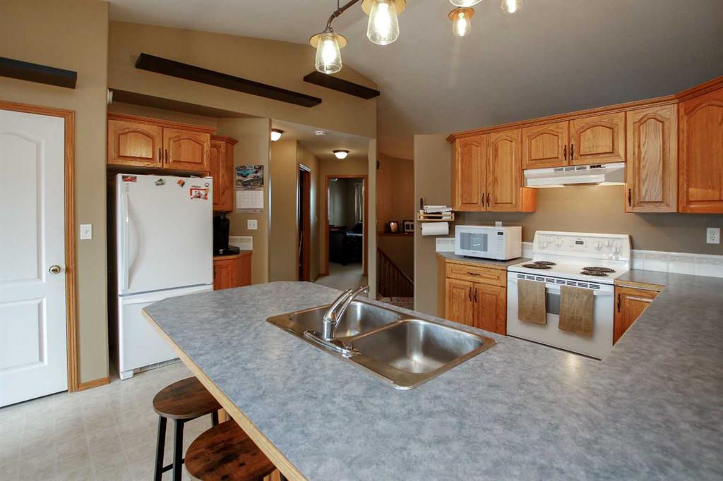 108 Briarwood Crescent Property Photo 12