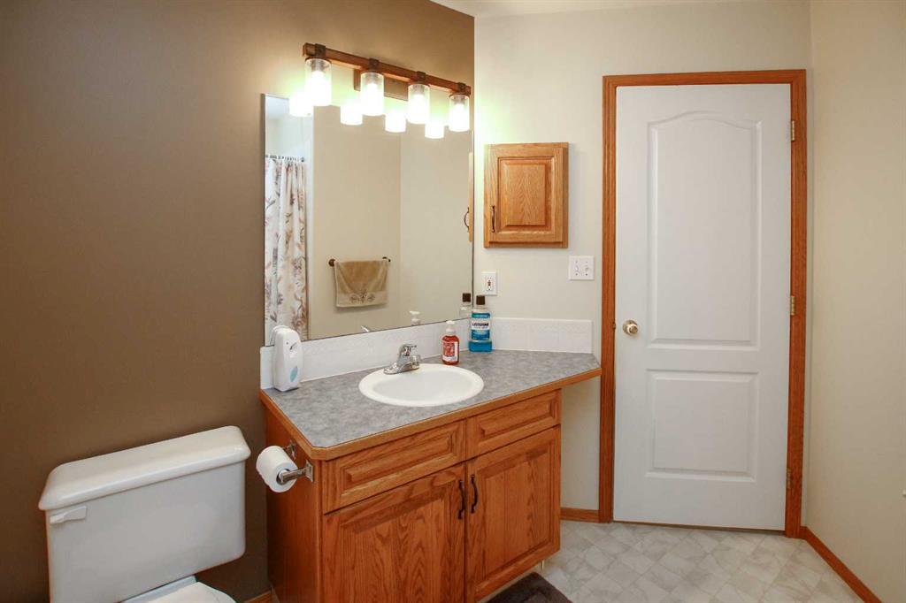 108 Briarwood Crescent Property Photo 29