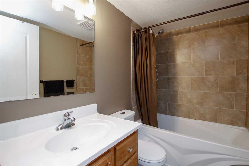 108 Briarwood Crescent Property Photo 36