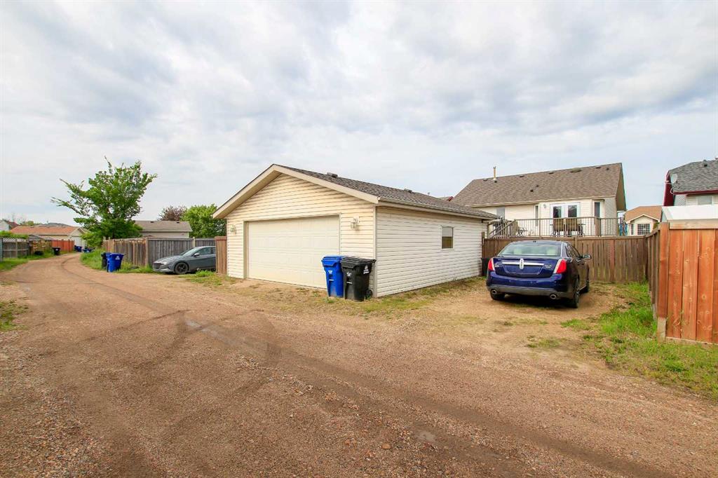 108 Briarwood Crescent Property Photo 42