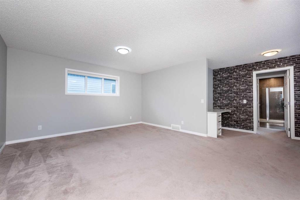 31 Walgrove Way Property Photo 27