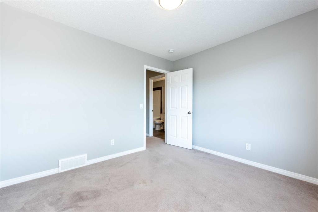31 Walgrove Way Property Photo 32