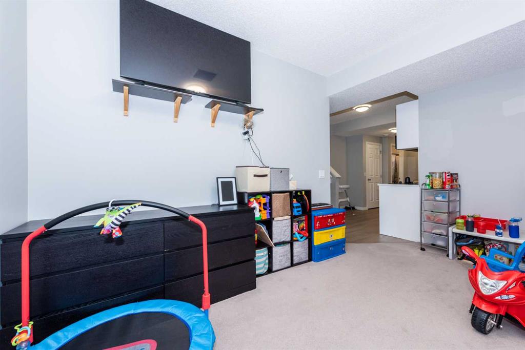 31 Walgrove Way Property Photo 41