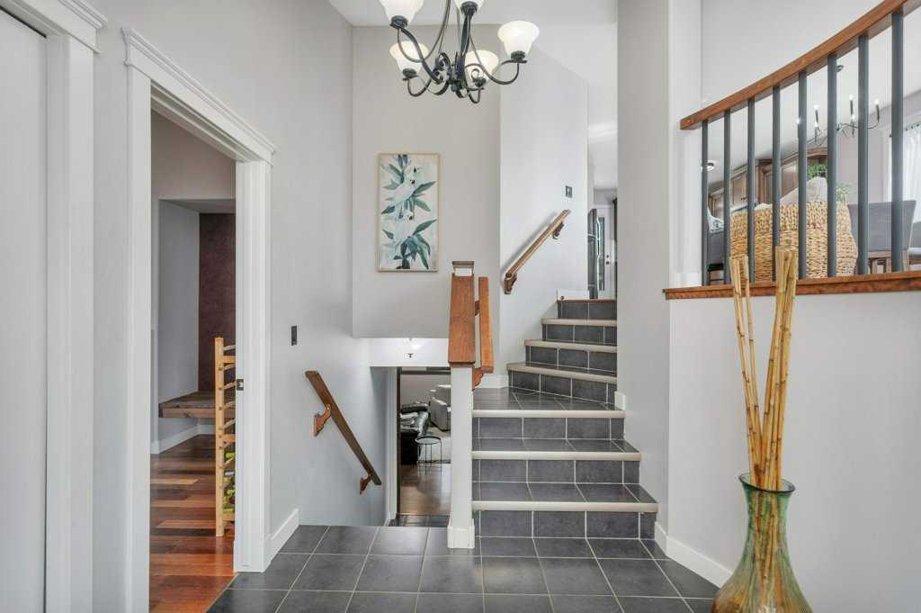 2 Talisman Close Property Photo 4