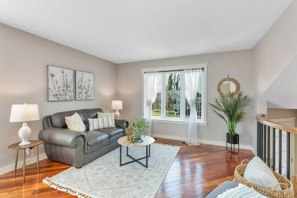 2 Talisman Close Property Photo 7