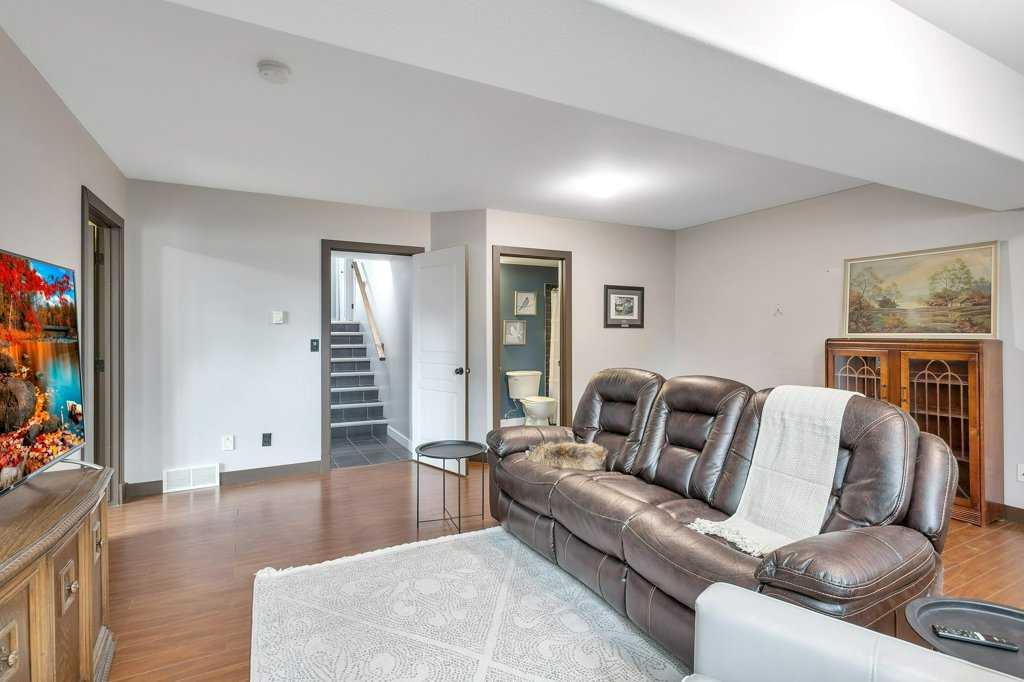 2 Talisman Close Property Photo 30