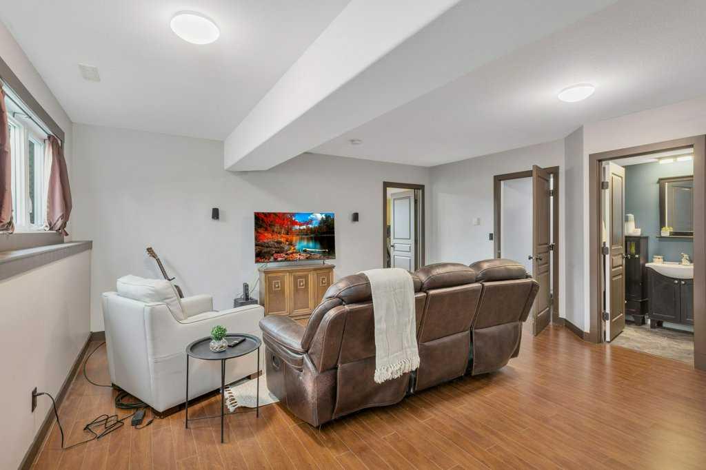 2 Talisman Close Property Photo 32