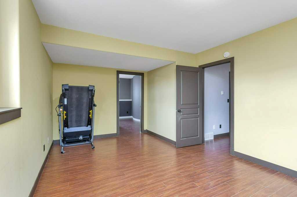 2 Talisman Close Property Photo 35