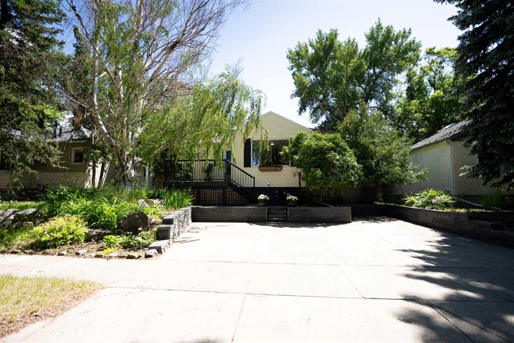1240 8A Avenue Property Photo 1