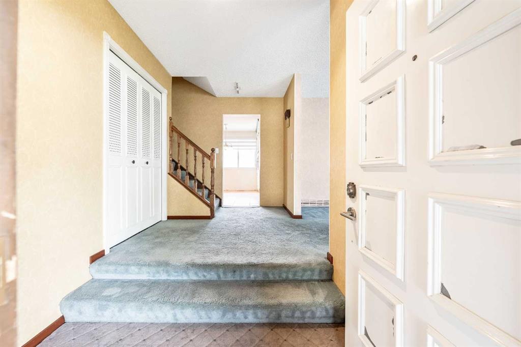 28 Whiteridge Place Property Photo 2