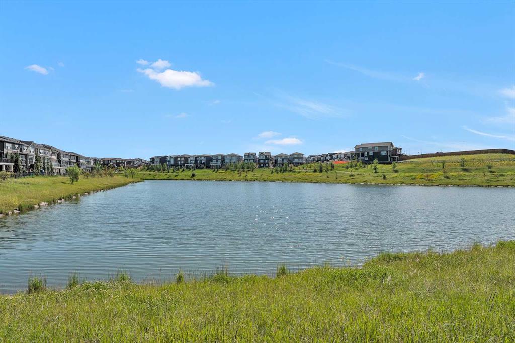 30 Carringsby Landing Property Photo 2
