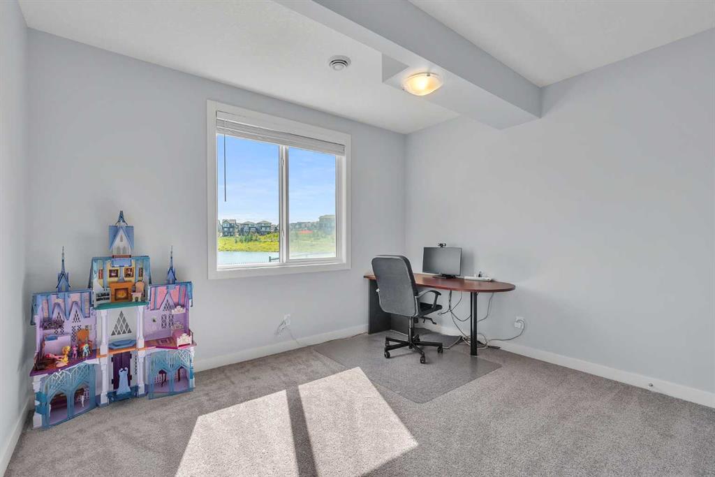 30 Carringsby Landing Property Photo 39