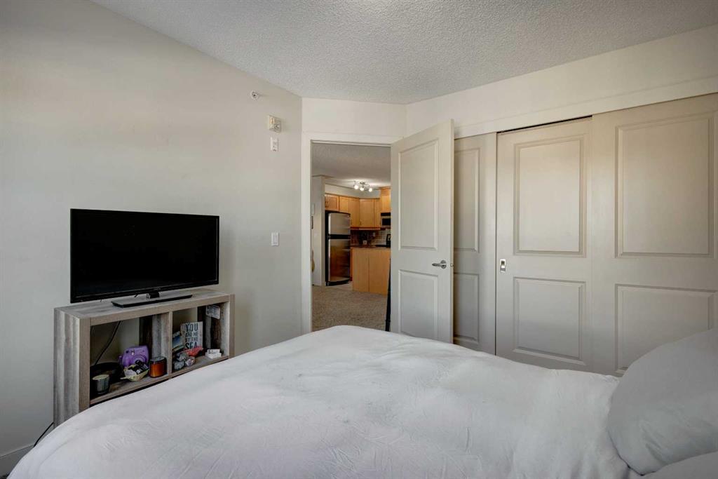 2233 34 Avenue 307 Property Photo 16