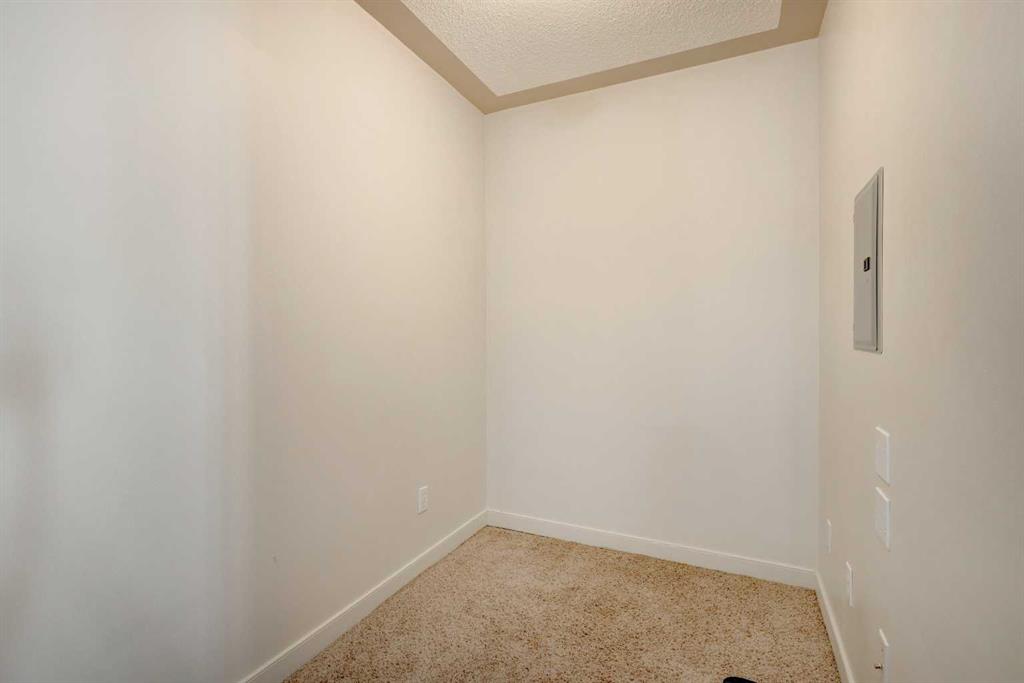 2233 34 Avenue 307 Property Photo 18