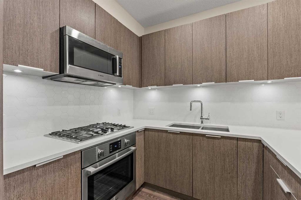 823 5 Avenue 225 Property Photo 9