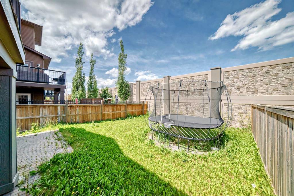 160 Evansborough Way Property Photo 33