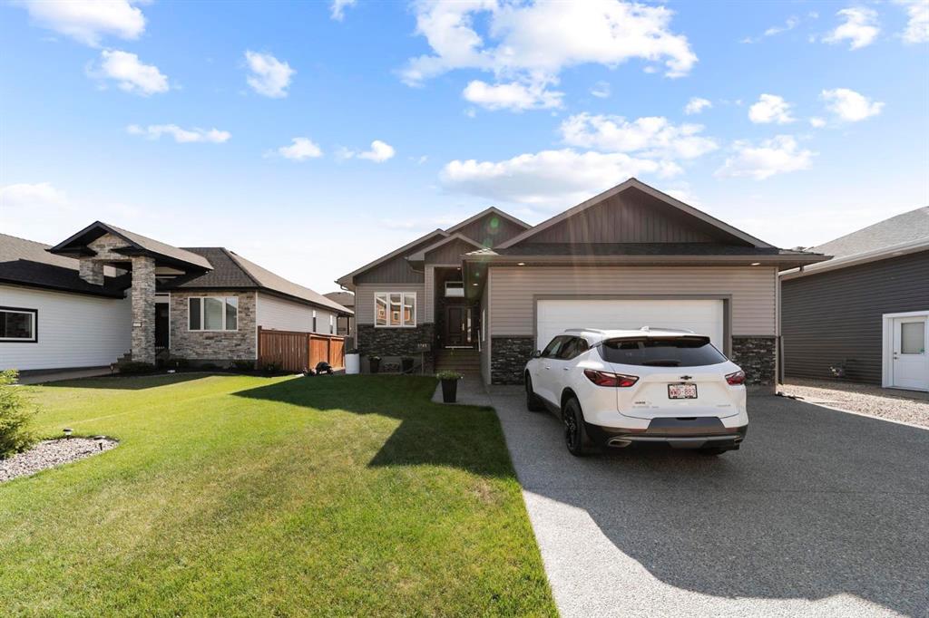 2705 63 Street Property Photo 1