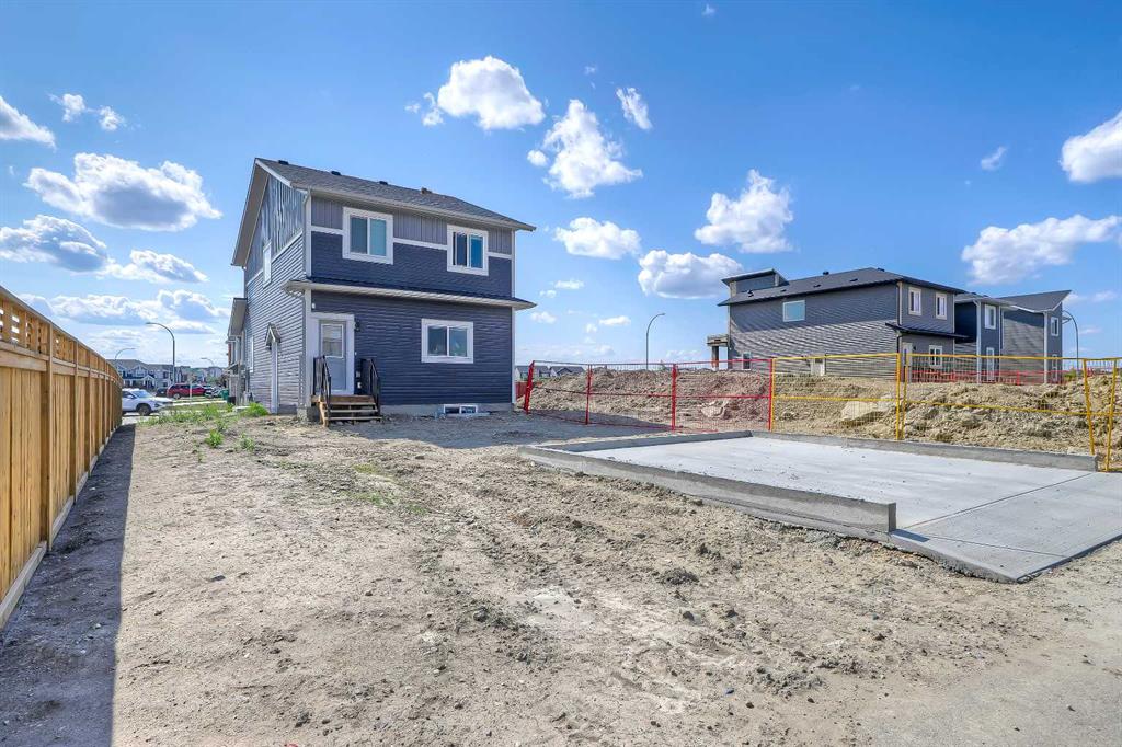 1402 Midtown Link Property Photo 3
