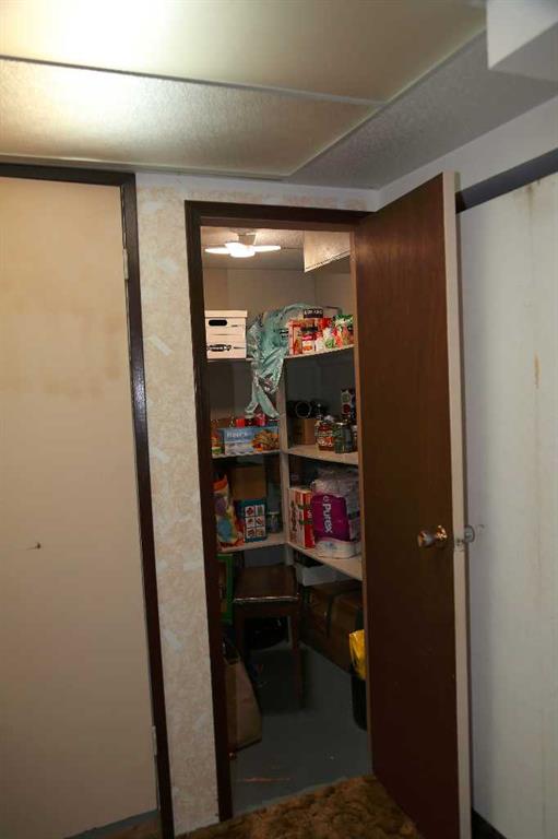 2322 86a Street Property Photo 12