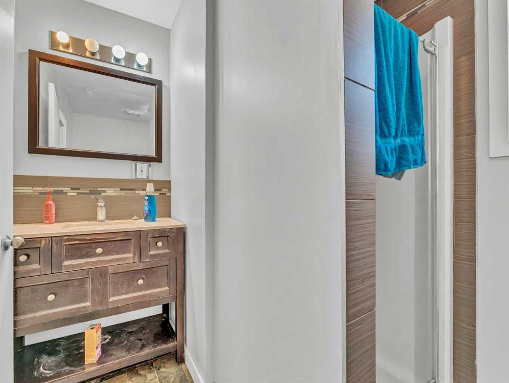 1012 Ross Street Property Photo 12
