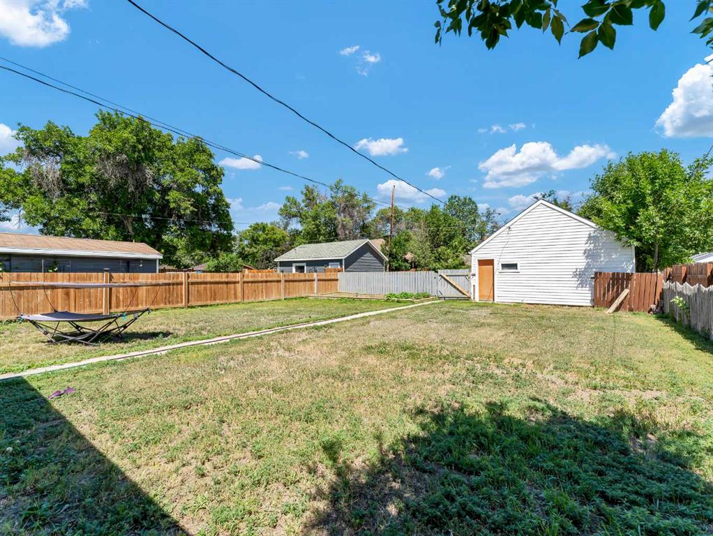 1012 Ross Street Property Photo 15