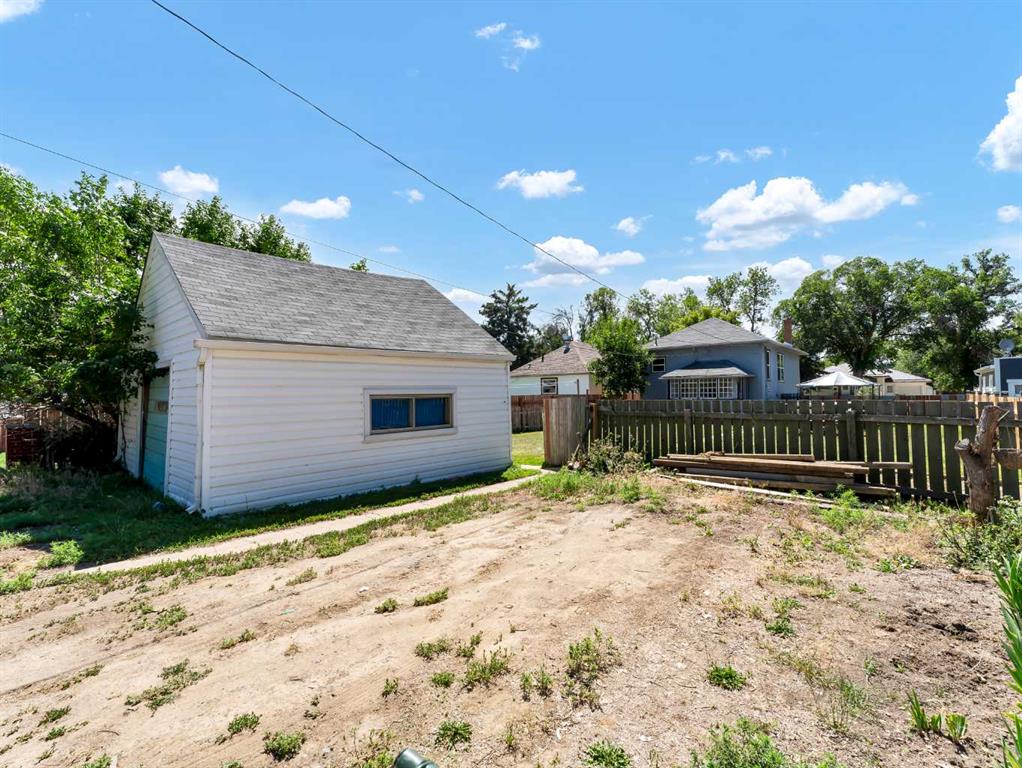 1012 Ross Street Property Photo 18