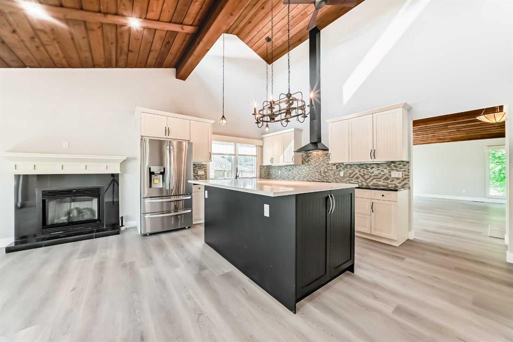 3020 Palliser Drive Property Photo 11